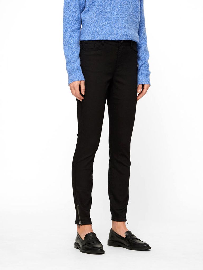 

Джинсы Vero Moda 10202589b25 XS Черные