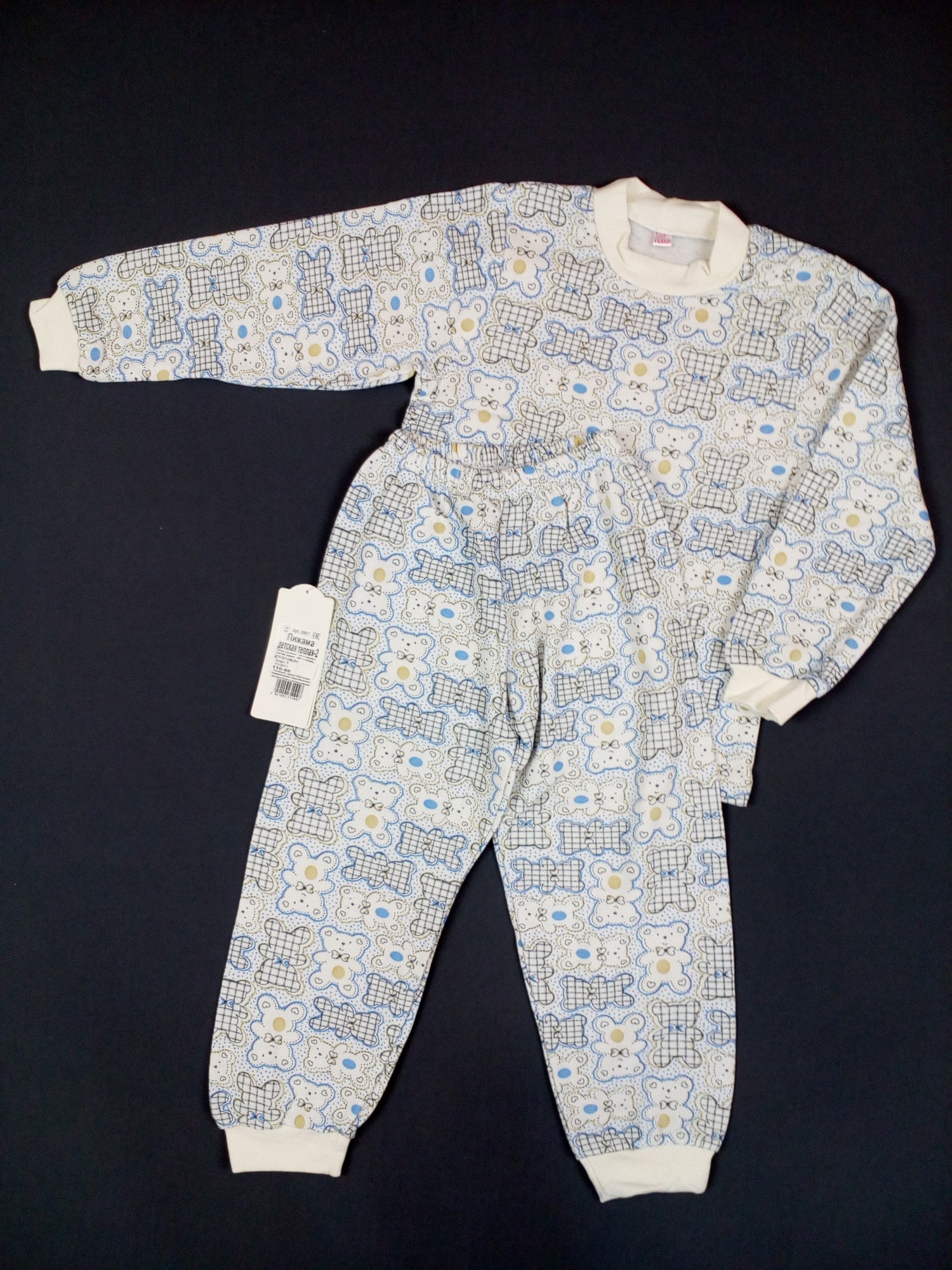 

Пижама из байки (футболка с длинным рукавом + штаны) Gabbi Мишки 110см молочная с голубым 10917