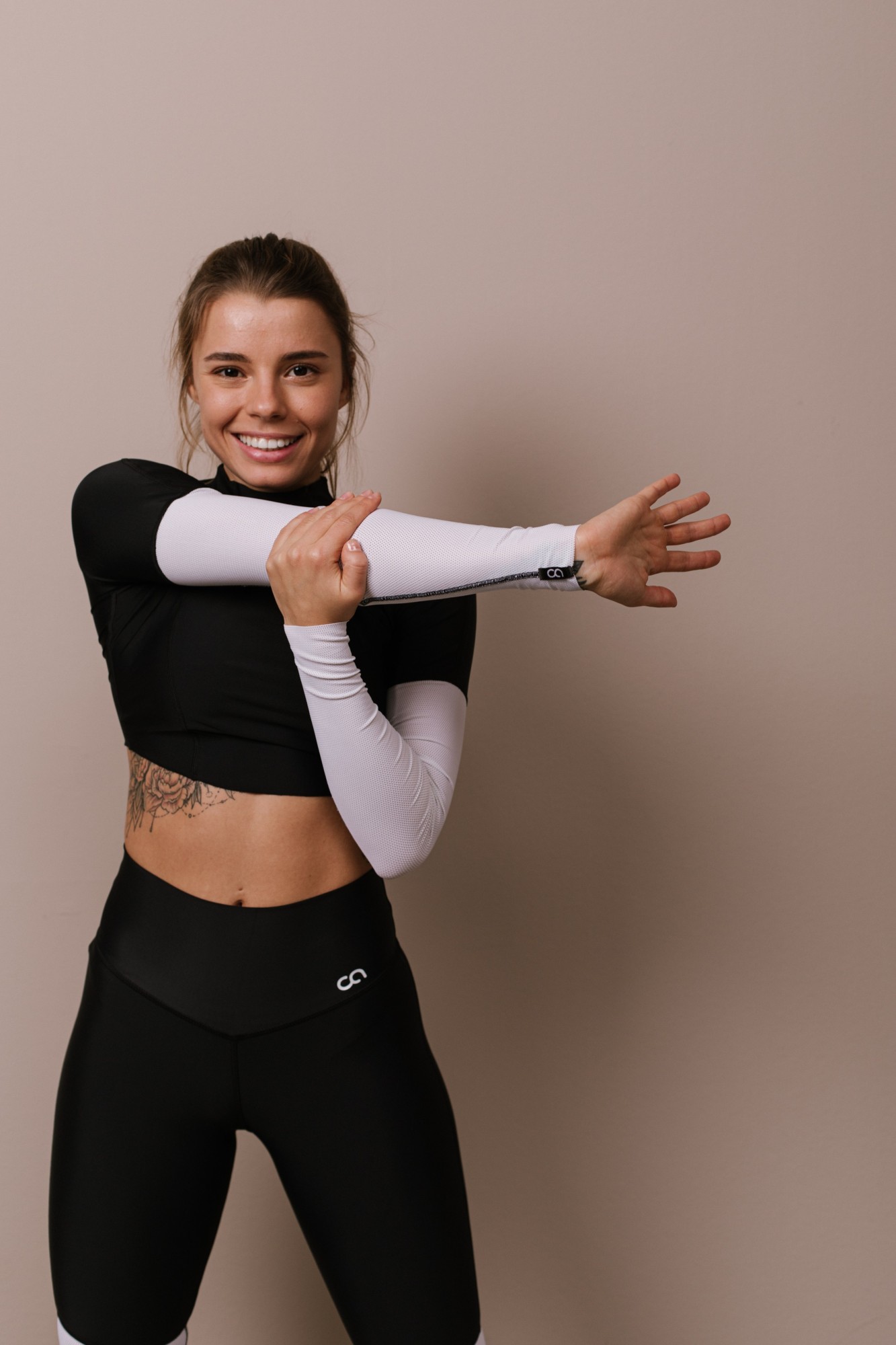 

Топ Рашгард Инь-Янь  чорно-белый, Топ Рашгард Инь-Янь M чорно-белый