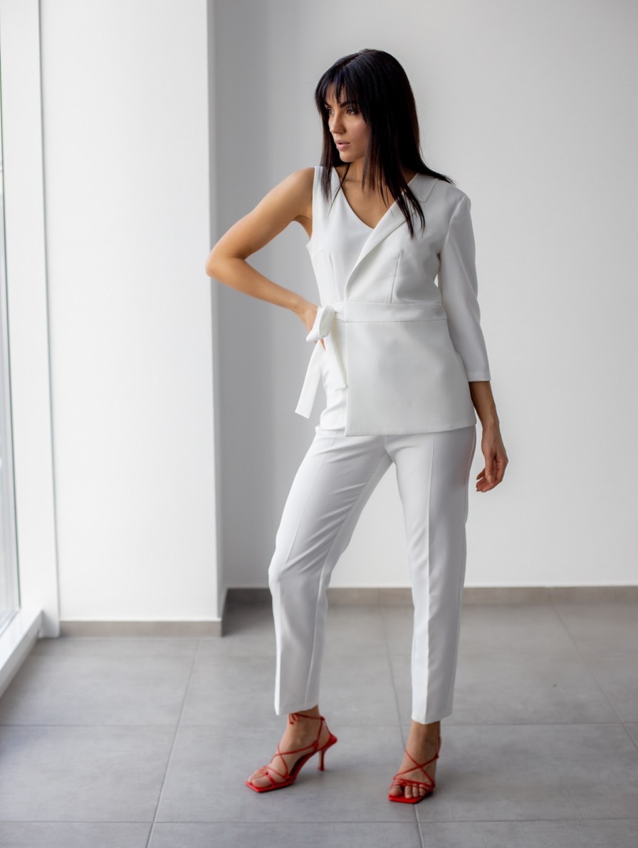 

Белый комбинезон FashionYouWant XS белый 43442145