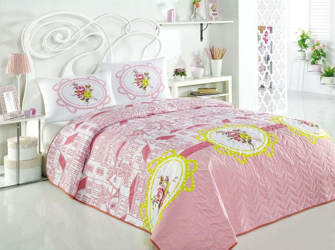 

Покрывало стеганное с наволочками 200*220 Eponj Home Sirin розовое
