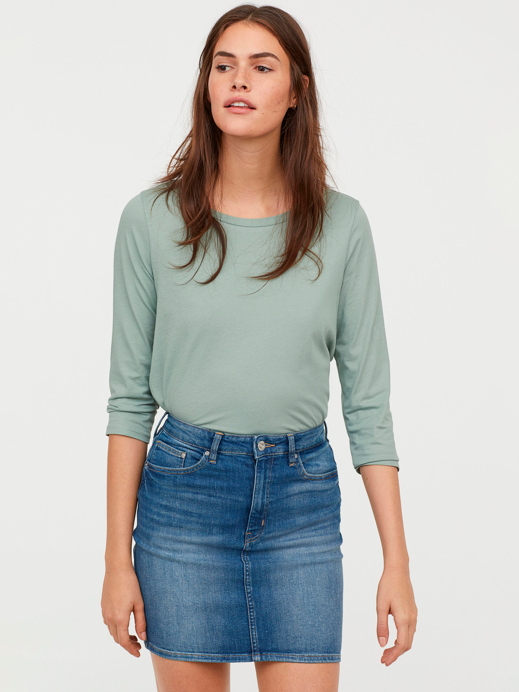 

Лонгслив H&M 09-0733254-001 S Оливковый (СА2000001870648)