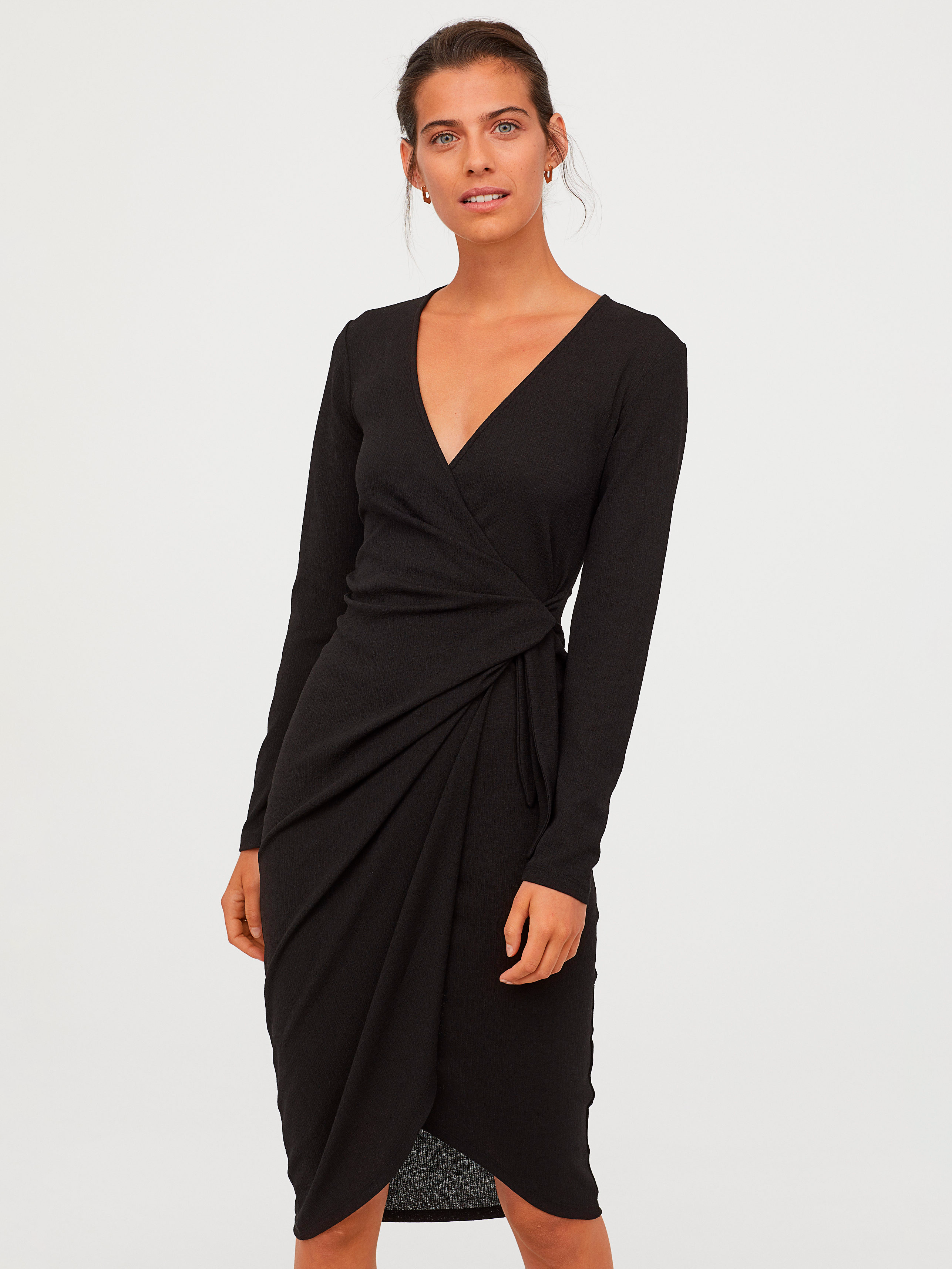 

Платье H&M 0829783-0 XS Черное (СА2000001872864)