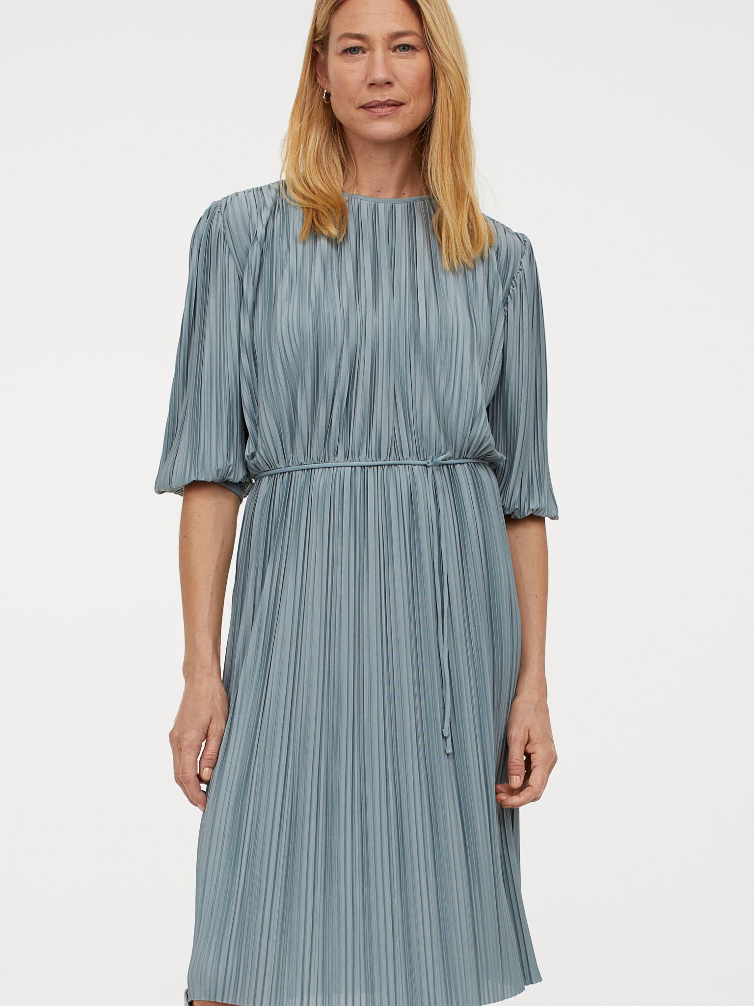 

Платье H&M 9235322bar S Бирюзовое