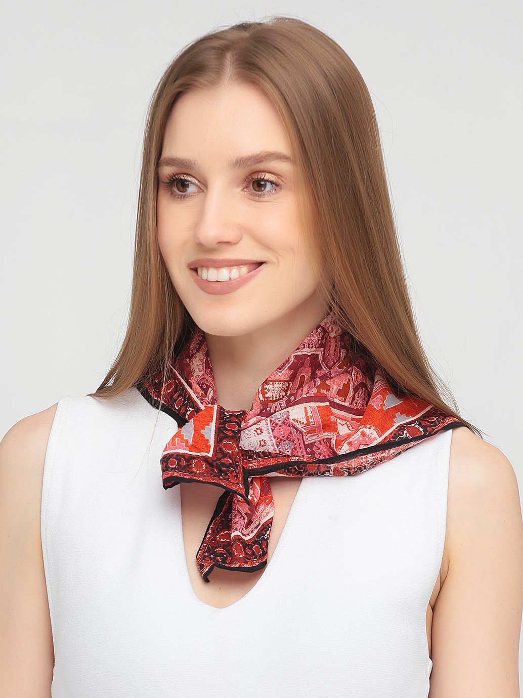 

Платок H&M 5004350bar 50 х 50 см Красный