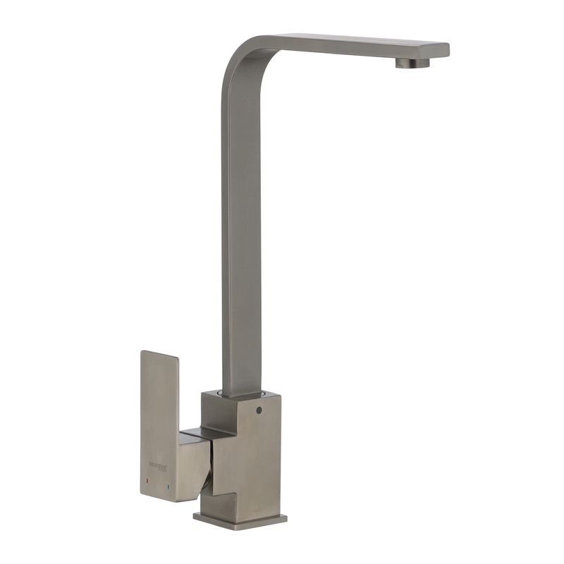 

Кухонный смеситель MIXXUS KUB 011 (SS2808)