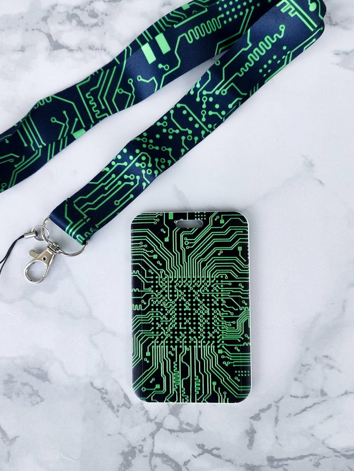 

Офисный бейдж на шею Chansin Microchip Вертикальный (41876325)