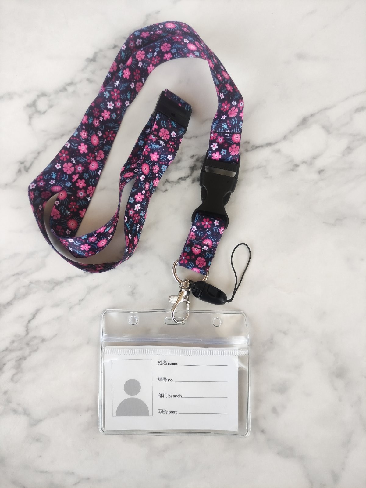 

Офисный бейдж на шею Горизонтальный Chansin Flower Mix (41619008)