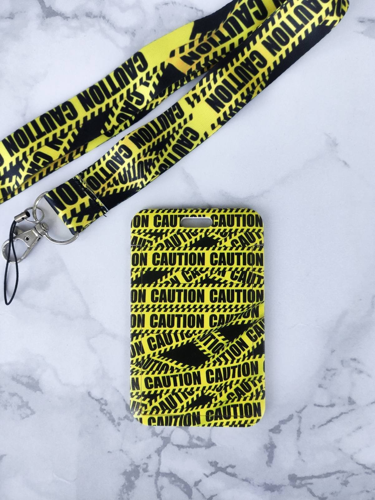 

Офисный бейдж на шею Chansin Caution Вертикальный (41873999)