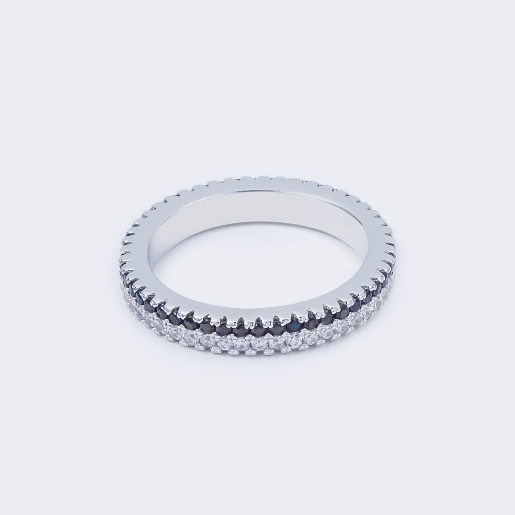 

Каблучка TOP Silver розмір 17,5 3,90 г