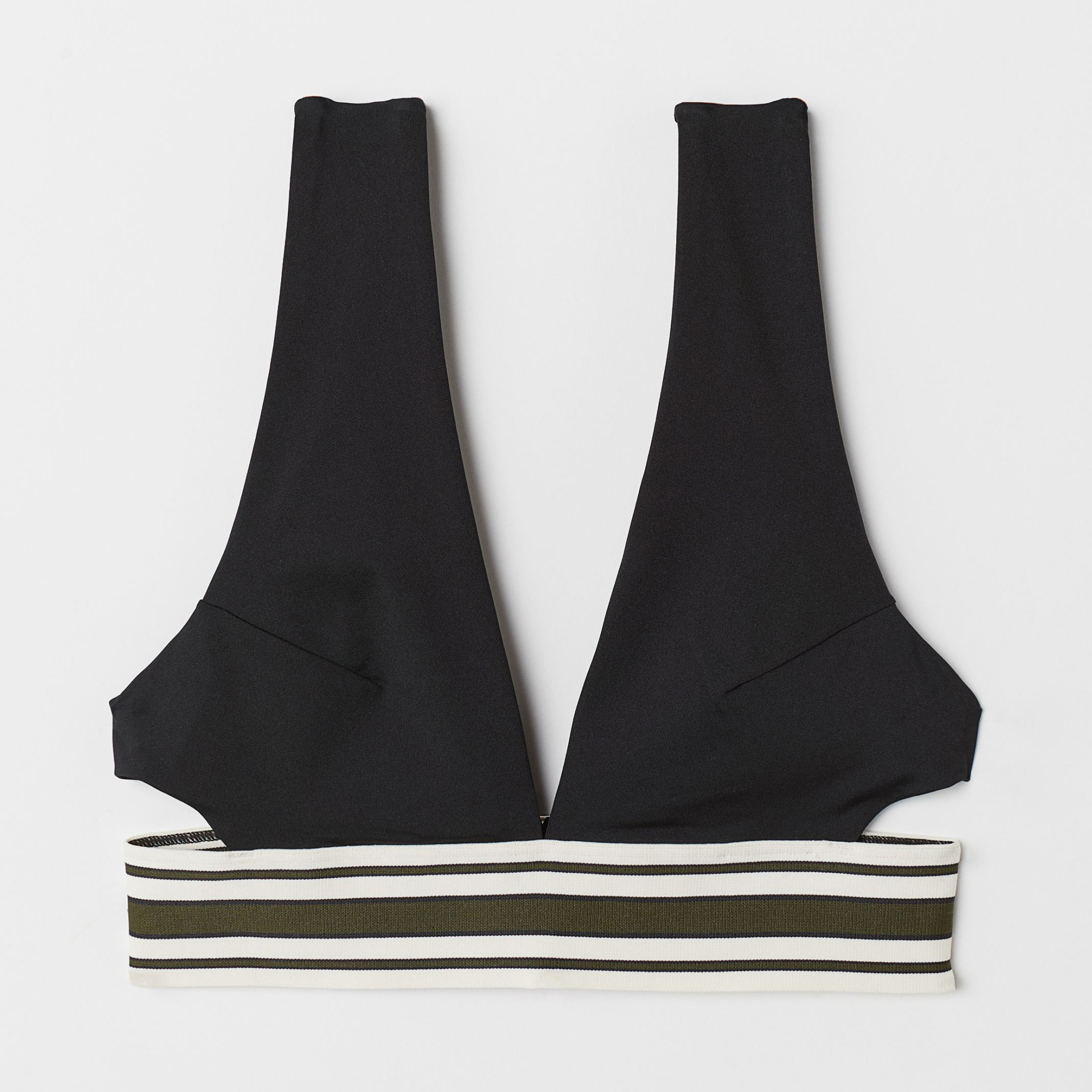 

Верхняя часть купальника H&M 0689005-9  Черная, Верхняя часть купальника H&M 0689005-9 34 Черная