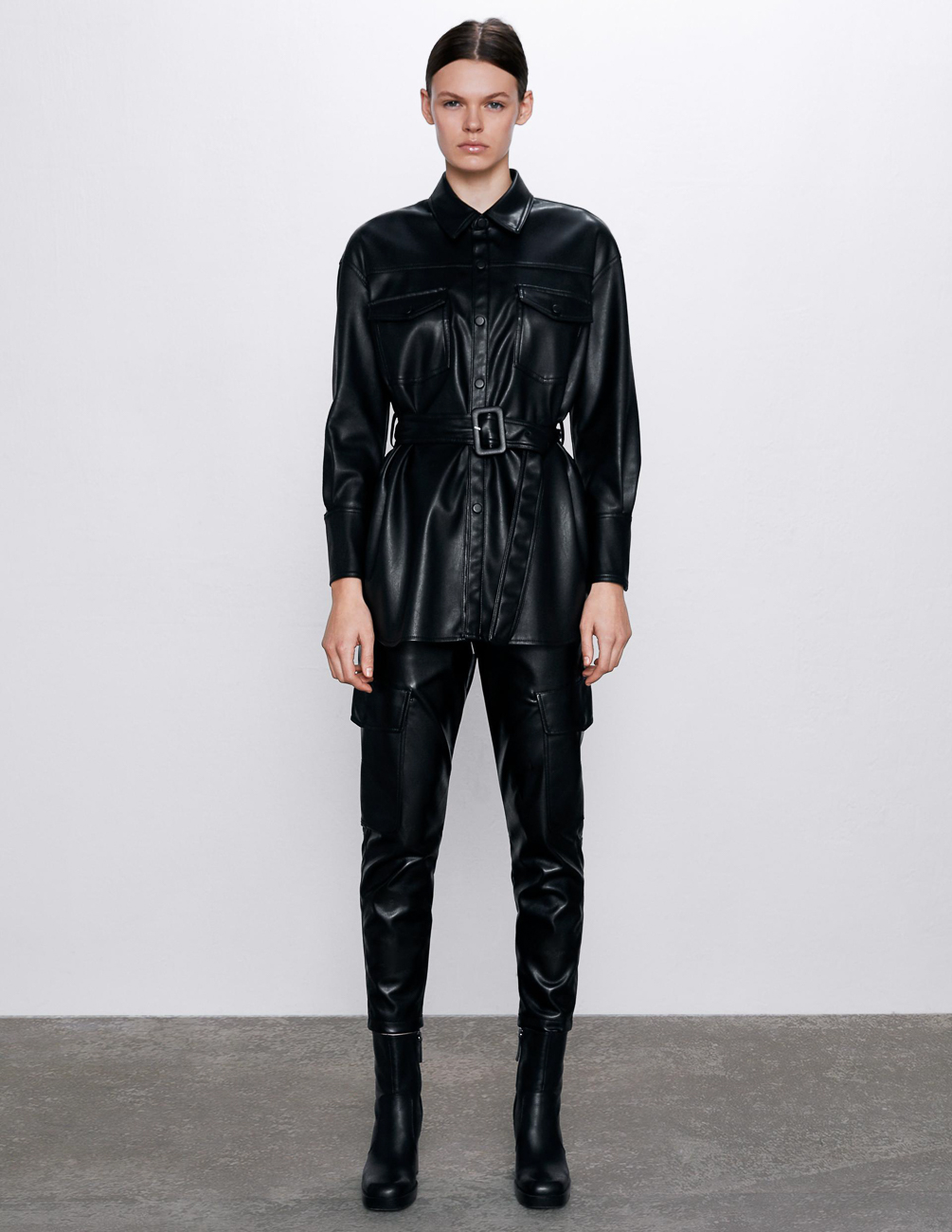 

Куртка Zara Ж1074593 (4369/248/800) цвет черный XXL