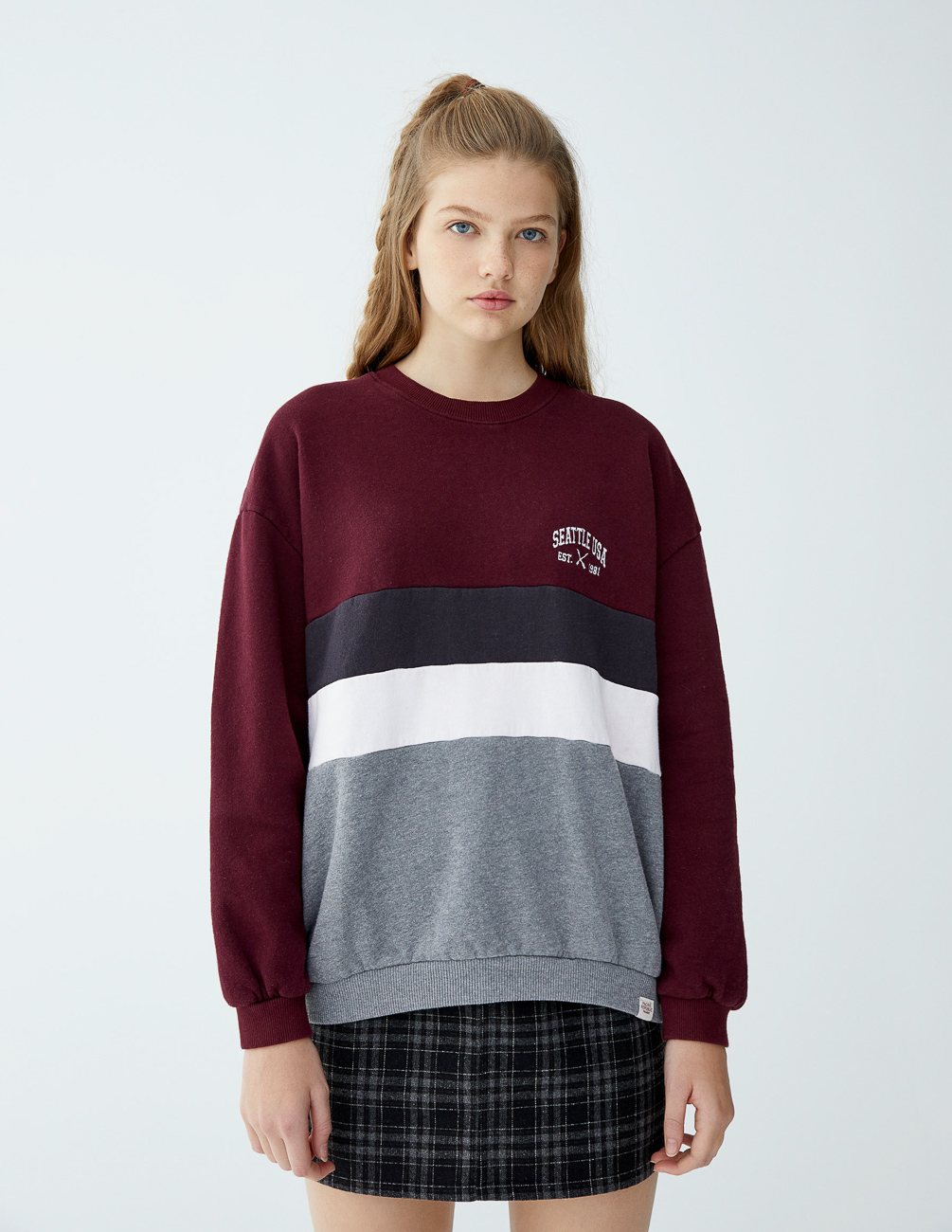 

Свитшот PULL & BEAR Ж1076811 (5590/311/681) цвет бордовый, Свитшот PULL & BEAR Ж1076811 (5590/311/681) цвет бордовый M