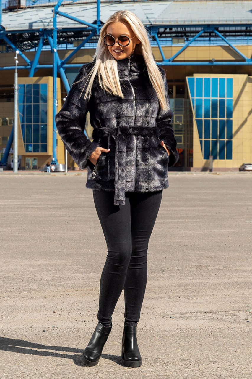

Fashions • Шуба короткая Irvine Fashions 46 графит (025/н-стр)