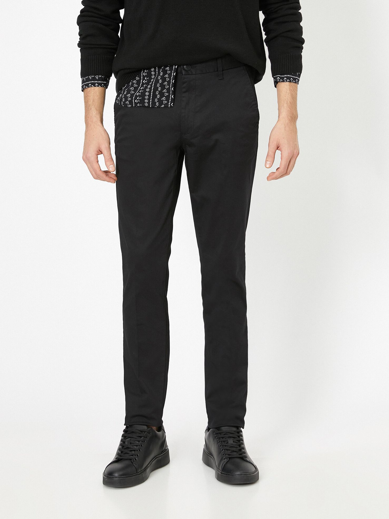 

Брюки Koton 0YAM42600BW-999 32-32 Black