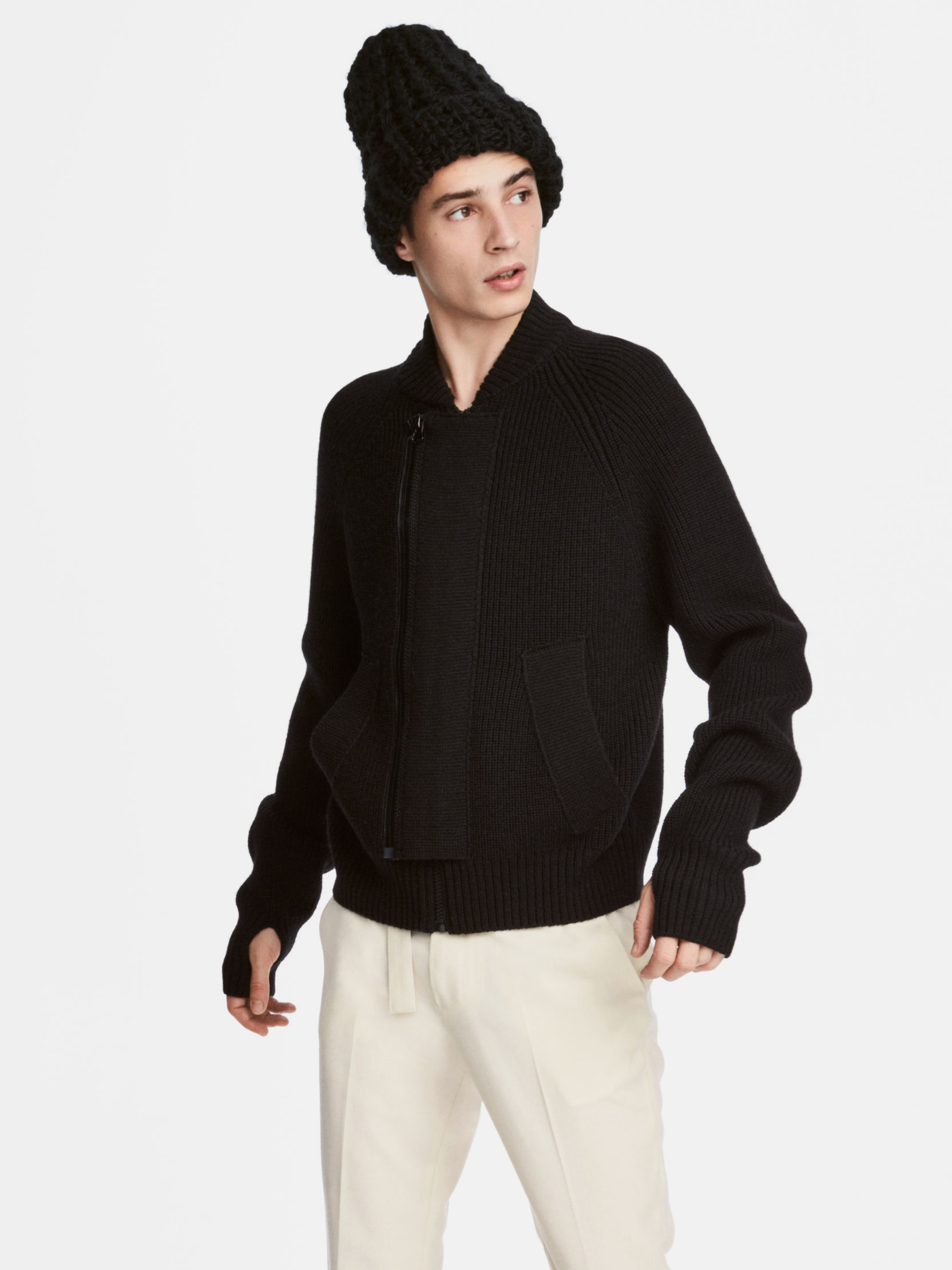 

Кофта H&M Studio XAZ099850VBHB Черная
