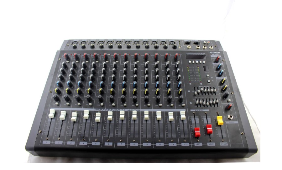 

Аудио микшер Mixer BT 1208D
