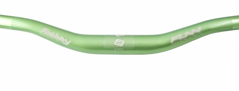 

Велосипедный руль Funn Fatboy Ø31.8 785mm 15 rise EMERALD