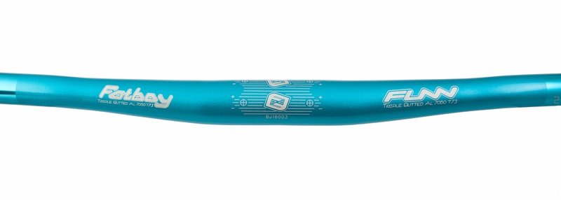 

Велосипедный руль Funn Fatboy Ø31.8 785mm 30 rise Blast Polish Silver