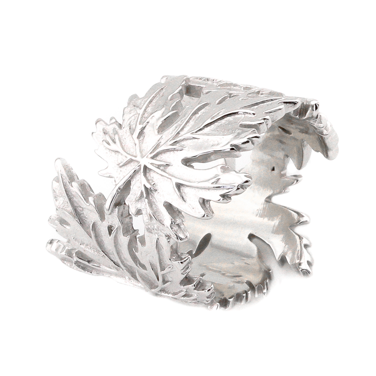 

Серебряное кольцо "Листья" K11743-1 Диамант, 17 размер
