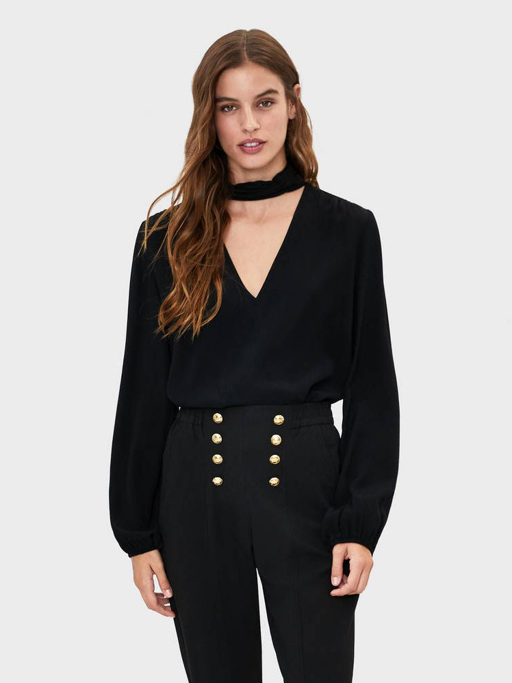 

Блузка Bershka 5851/168/800 S Черная