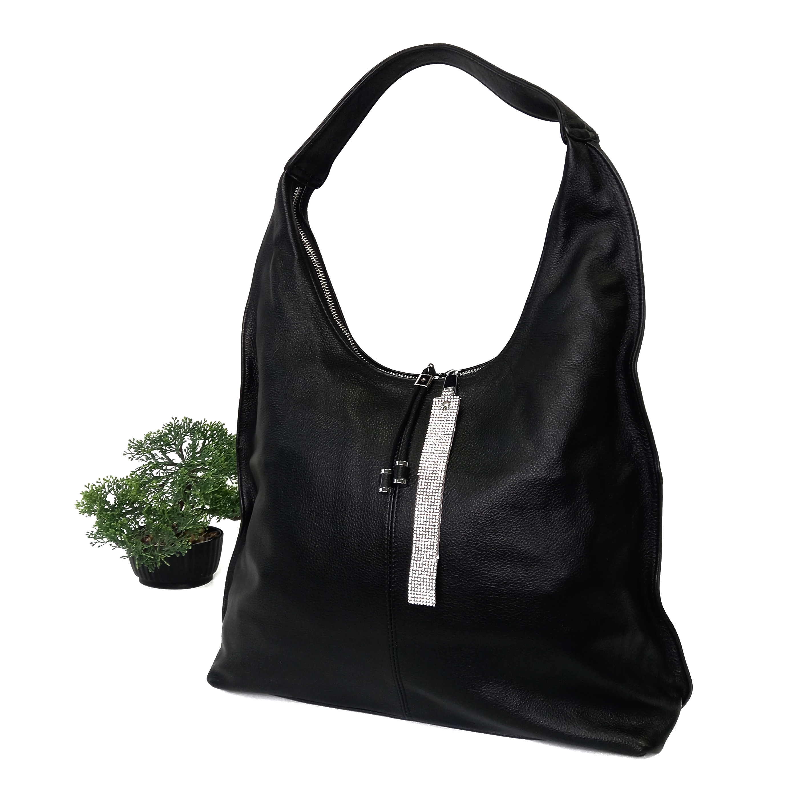 

Модная женская сумка мешок натуральная кожа Solana черная 2088 black
