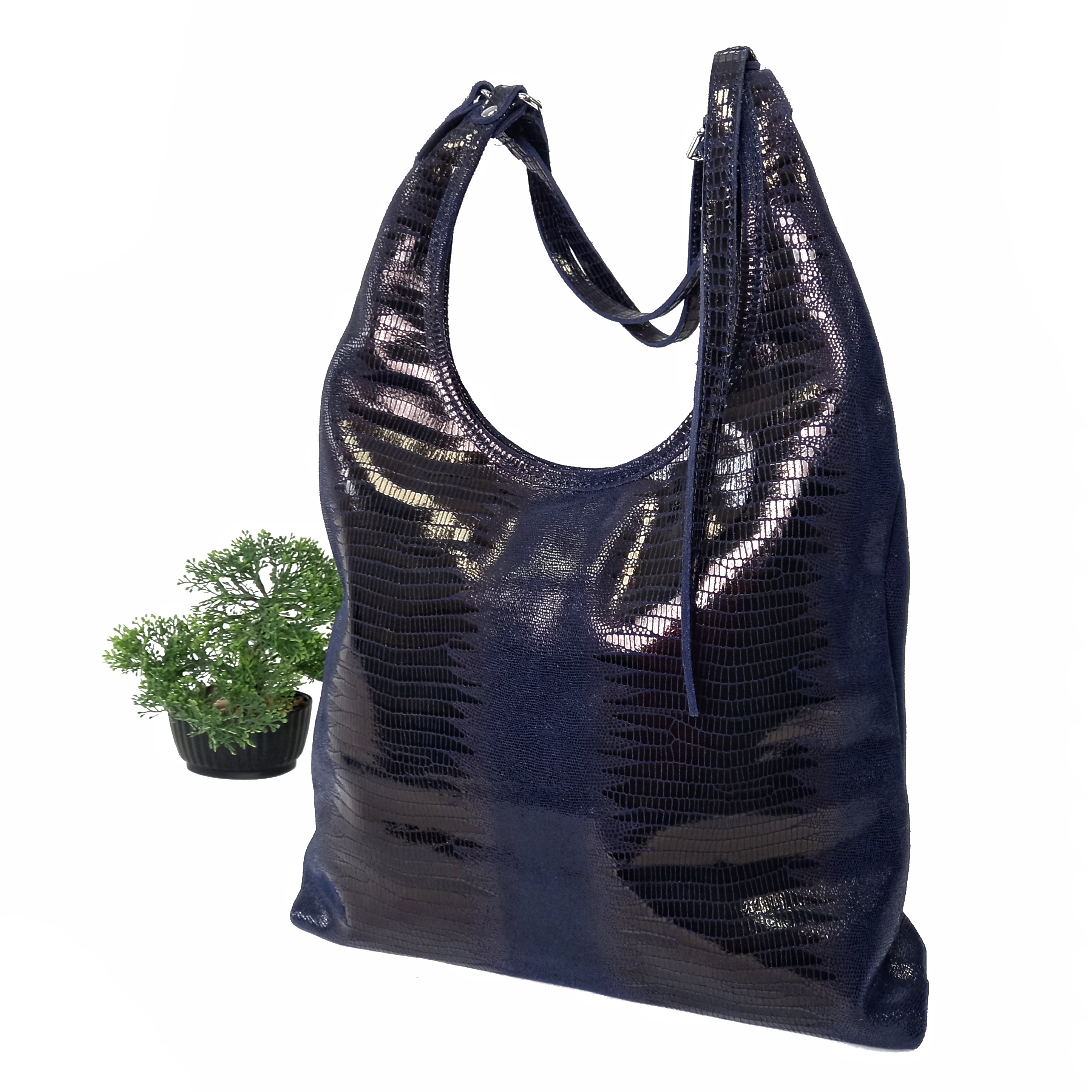 

Женская сумка мешок из натуральной кожи Solana синяя H6806 d.blue