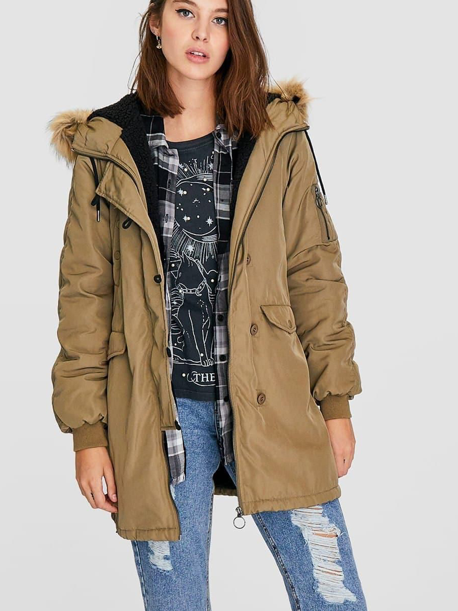 

Парка Stradivarius XAZ231382RKDN  Бежевая, Парка Stradivarius XAZ231382RKDN S Бежевая
