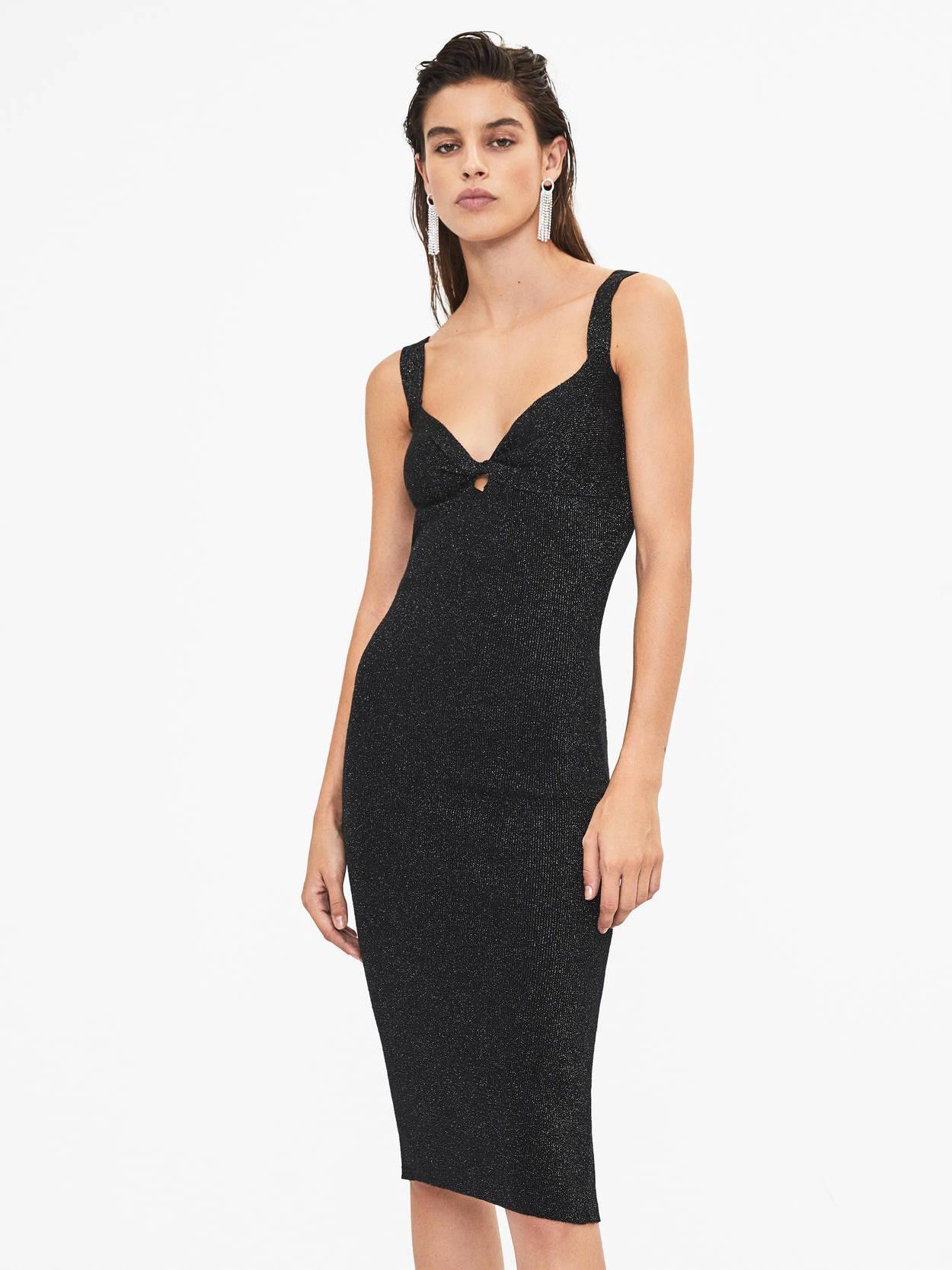 

Платье Bershka XAZ235775KGJY  Черное с серебристым, Платье Bershka XAZ235775KGJY S Черное с серебристым