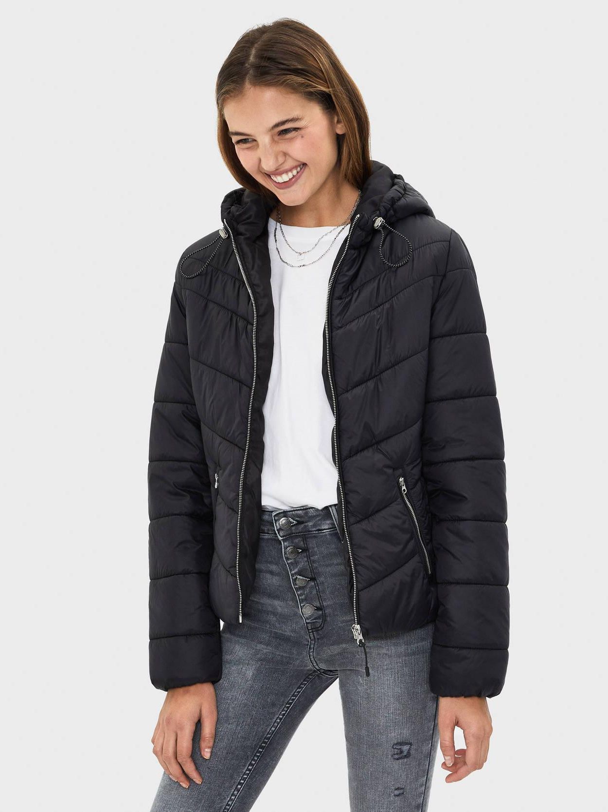 

Куртка Bershka XAZ266539SINW  Черная, Куртка Bershka XAZ266539SINW S Черная