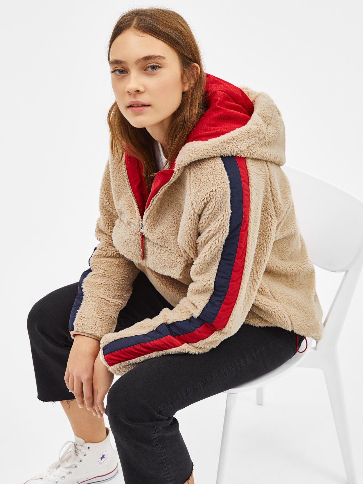 

Полушубок Bershka XAZ152799IAKT XS Бежевый