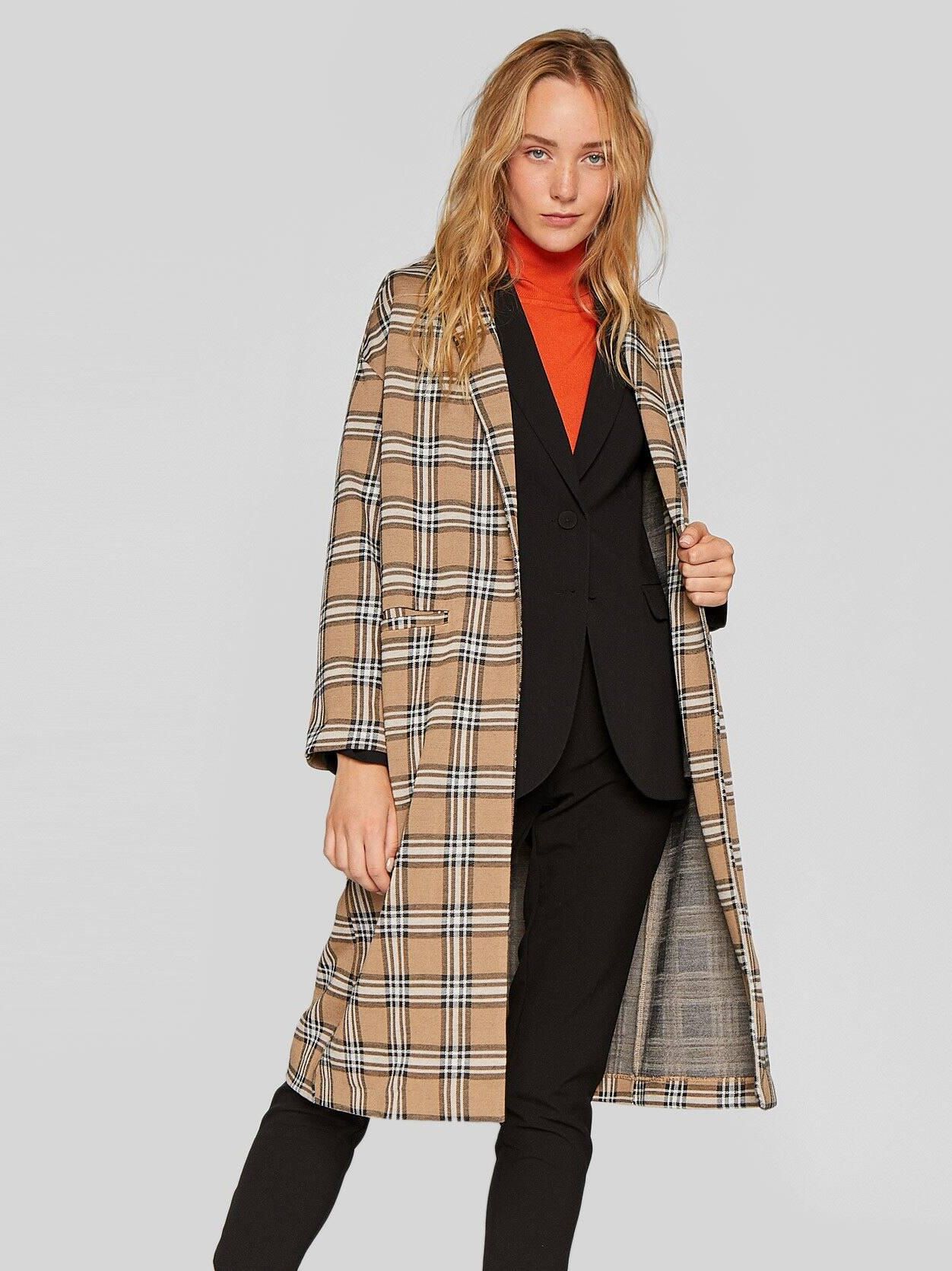 

Пальто Stradivarius XAZ184327IPYI M Бежевое с черным и белым