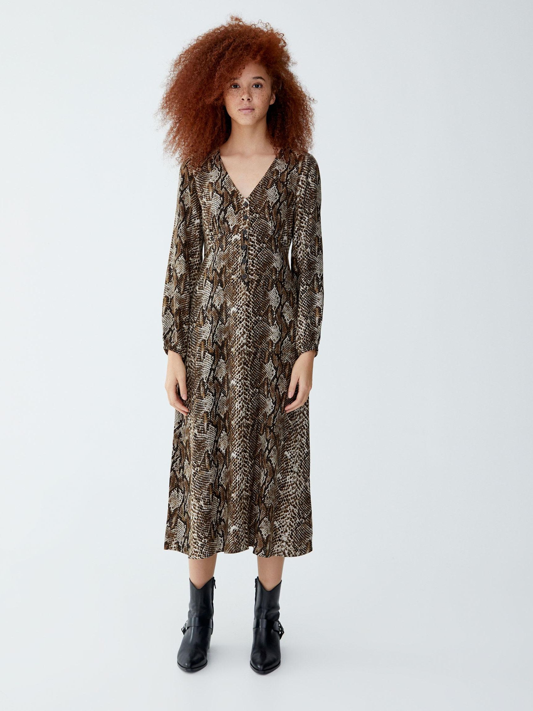 

Платье Pull & Bear XAZ233431OOGU M Змеиное