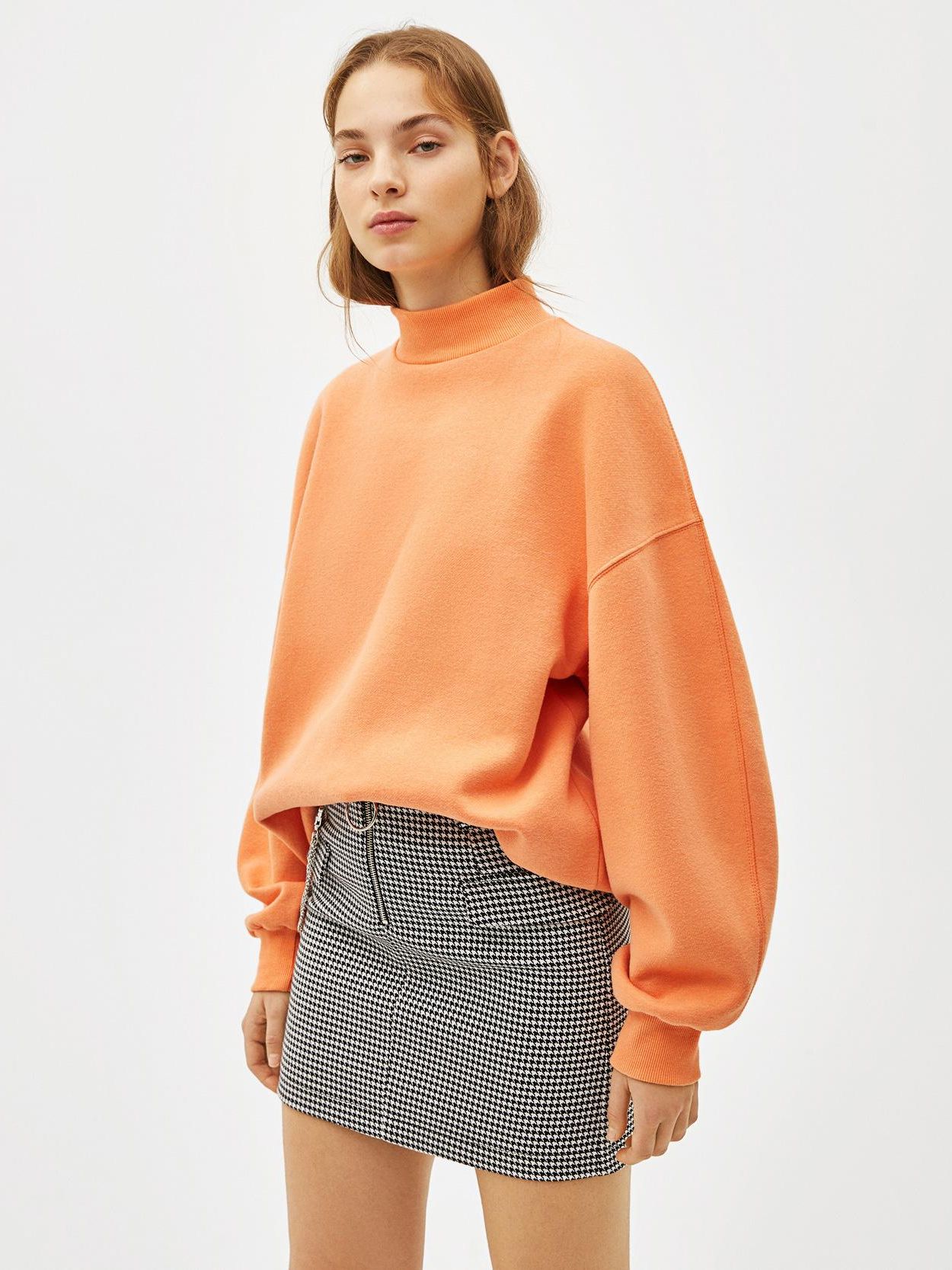 

Свитшот Bershka XAZ282594KZQZ S Коралловый