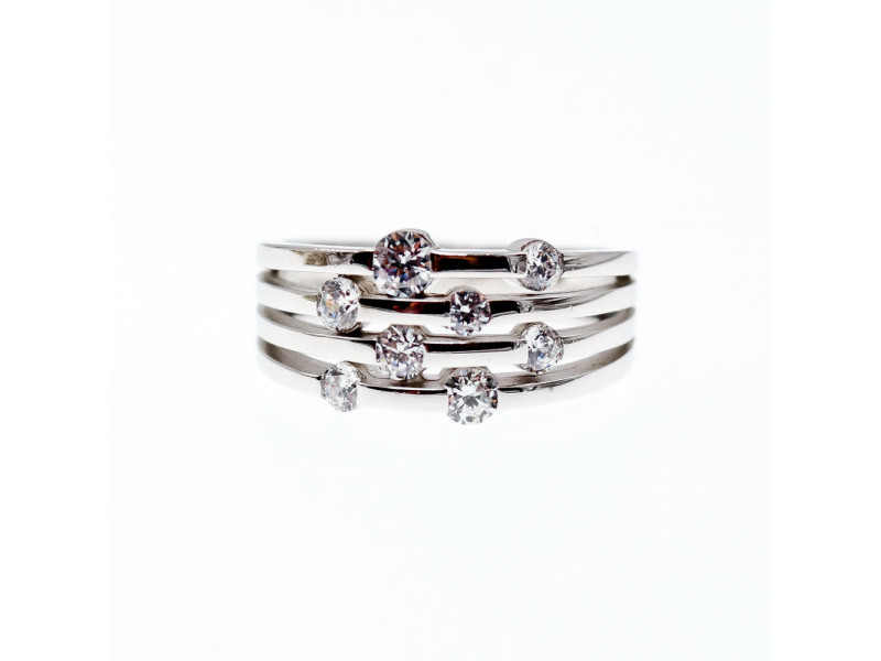 

Серебряное кольцо с фианитами Праздник Sky Jewelry 003558
