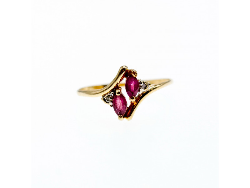

Золотое кольцо с рубинами и бриллиантами Мечта Натуральный Sky Jewelry 003540