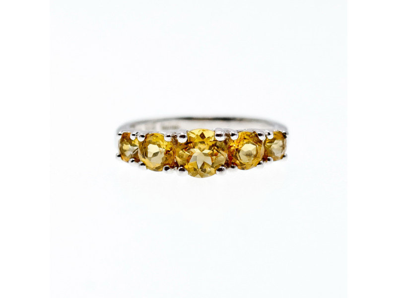 

Серебряное кольцо с цитрином Наслаждение Натуральный Sky Jewelry 003552