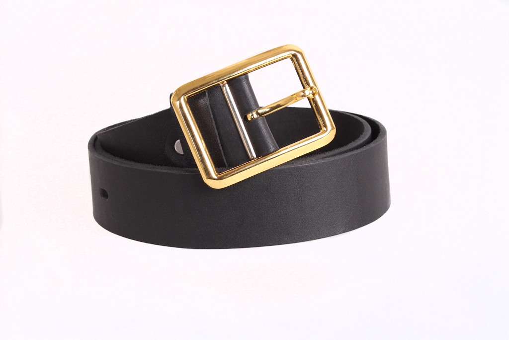 

Ремень из натуральной кожи под джинсы D-Belts S0257 черный (125-130 см х 4 см)