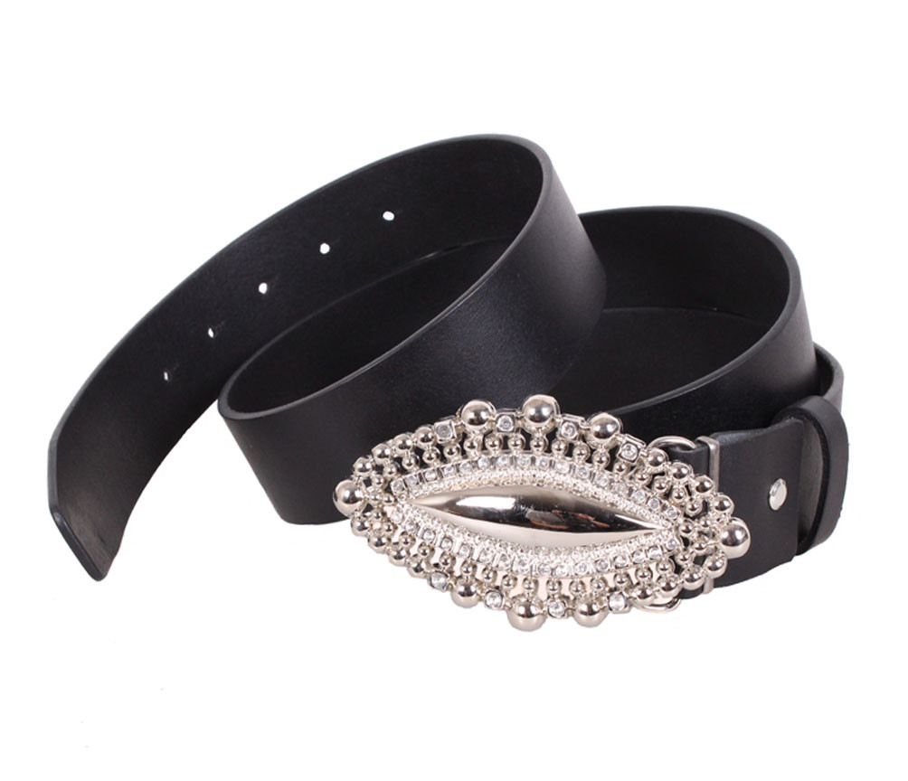 

Ремень из натуральной кожи с бляхой D-Belts S1262 черный (120 см х 4 см)