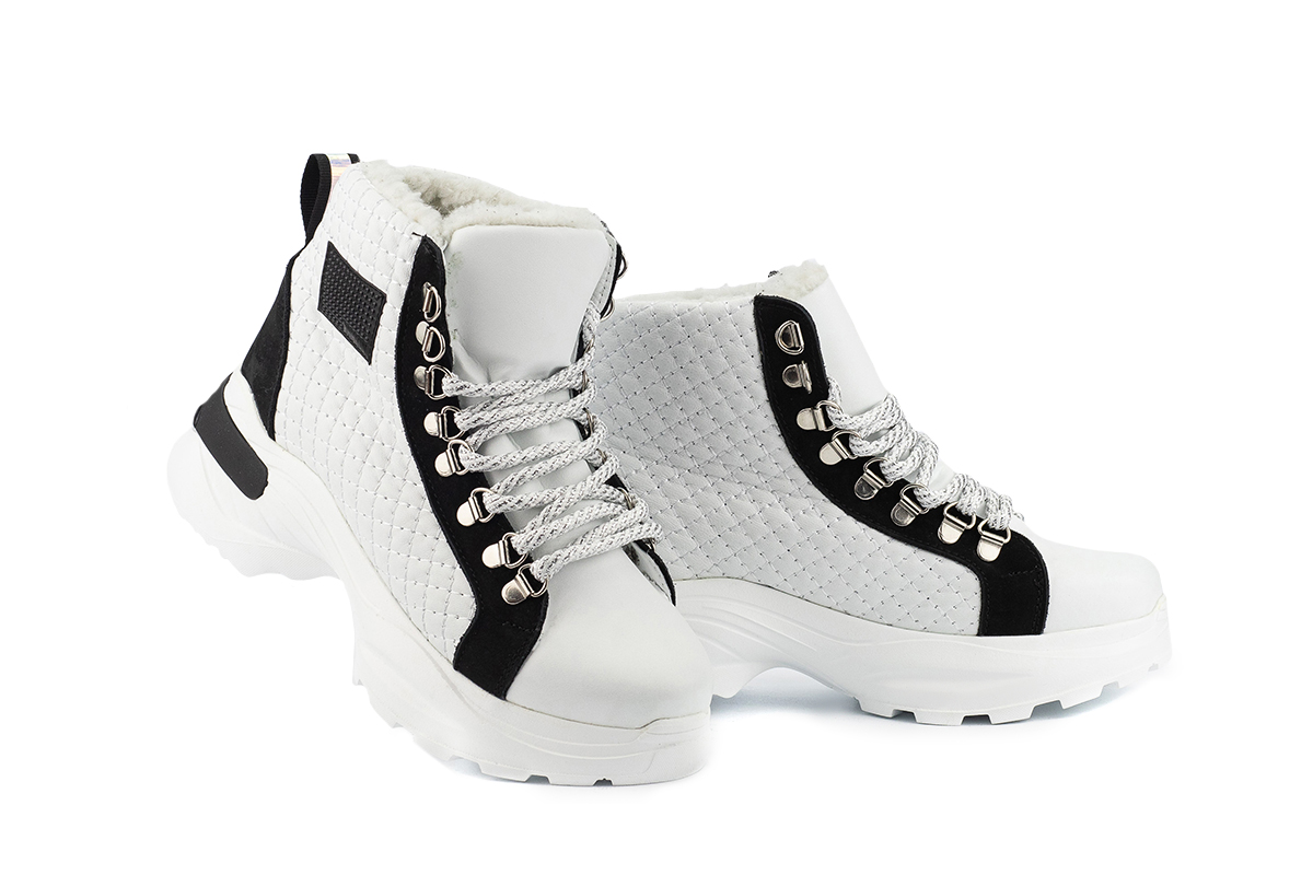 

Женские кроссовки кожаные зимние белые-черные CrosSAV размер 37 FV_000609