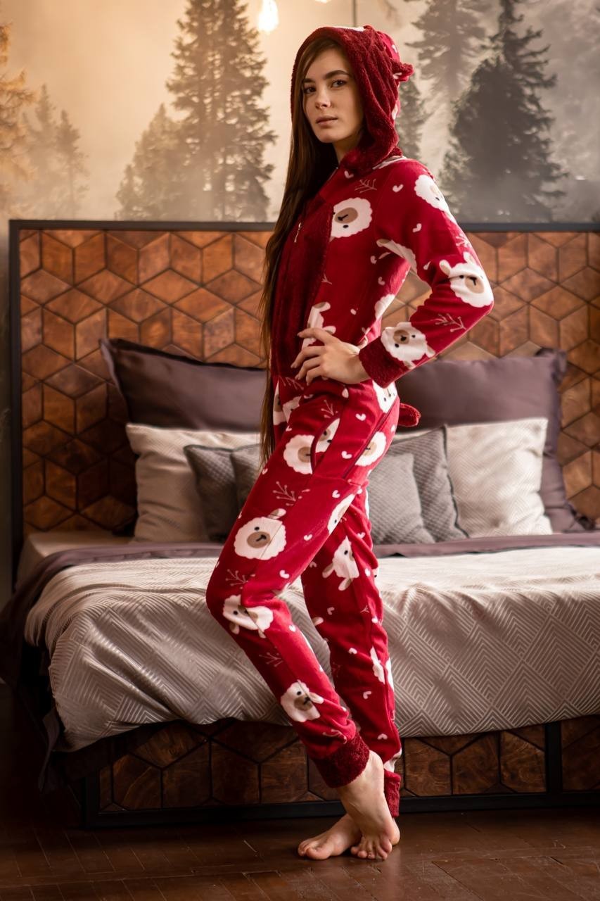 

Женская пижама комбинезон (кугуруми) с карманом на попе (попожама) Pijamoni красная размер, Женская пижама комбинезон (кугуруми) с карманом на попе (попожама) Pijamoni красная размер L