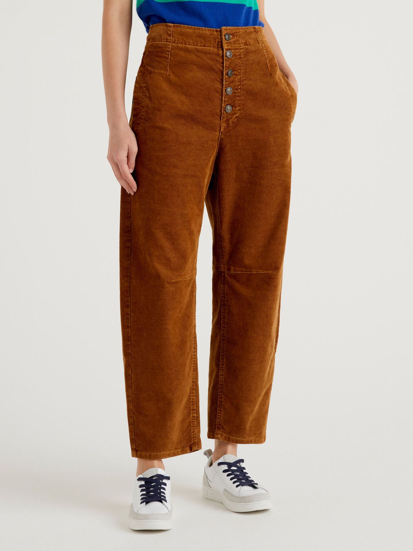 

Вельветовые брюки United Colors of Benetton 434R55AI4-90G, Вельветовые брюки United Colors of Benetton 434R55AI4-90G 29