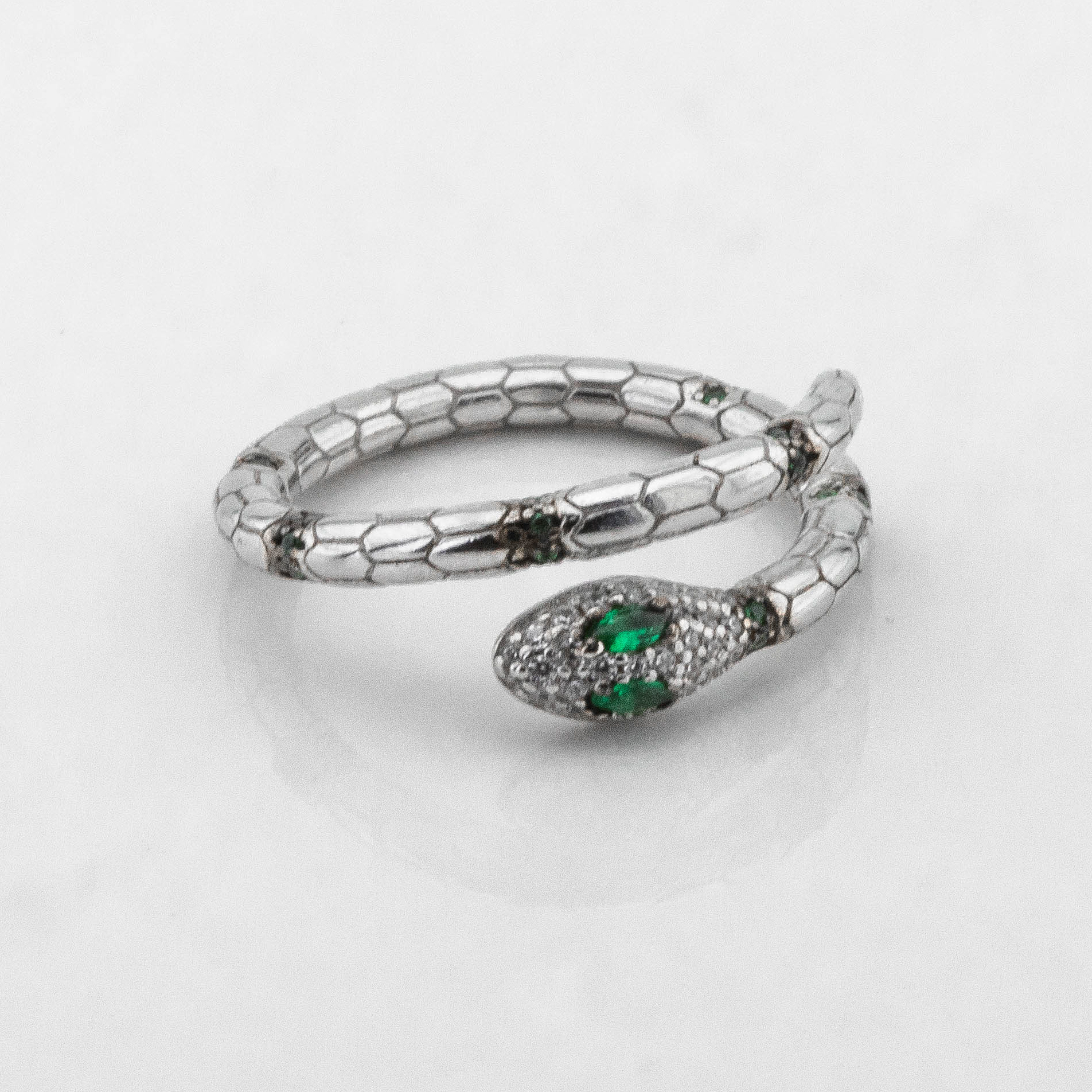 

Серебряное кольцо Змея K111763 Диамант, 19 размер