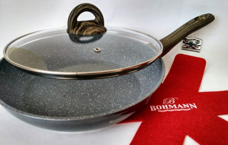 

Сковорода 28см Bohmann 1006-28MRB