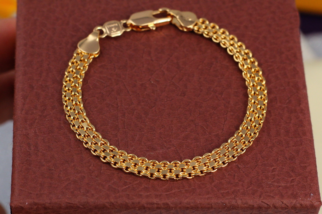 

Браслет Xuping Jewelry бисмарк 20 см 6 мм золотистый