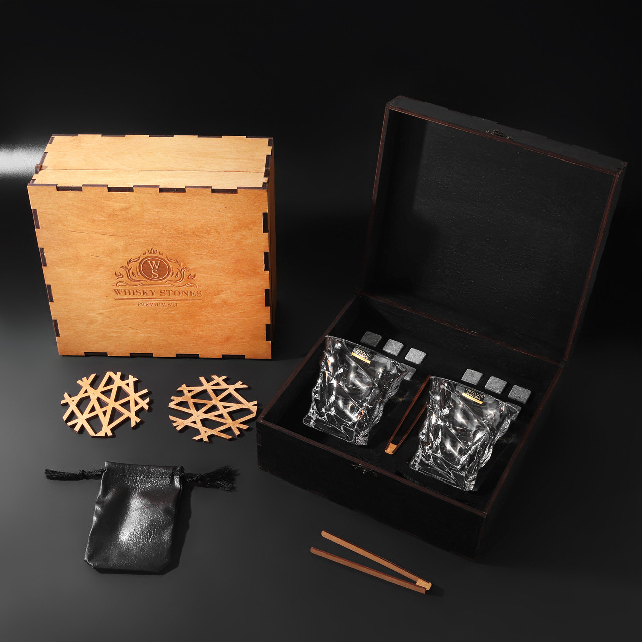 

Камни для виски Whiskey stones WS0031 12 шт с 2-мя бокала по 300 мл + мешочек и щипцы + 2 костера в темной деревянной упаковке