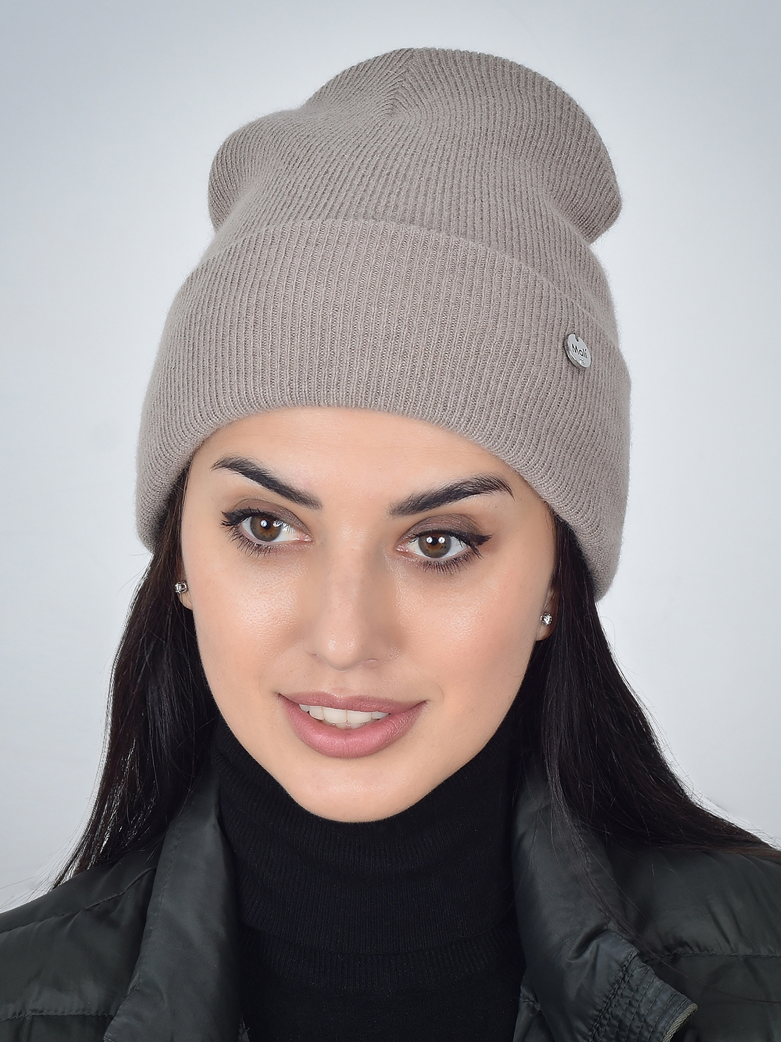 

Шапка Mali Селфи ML3511 56-58 Русая