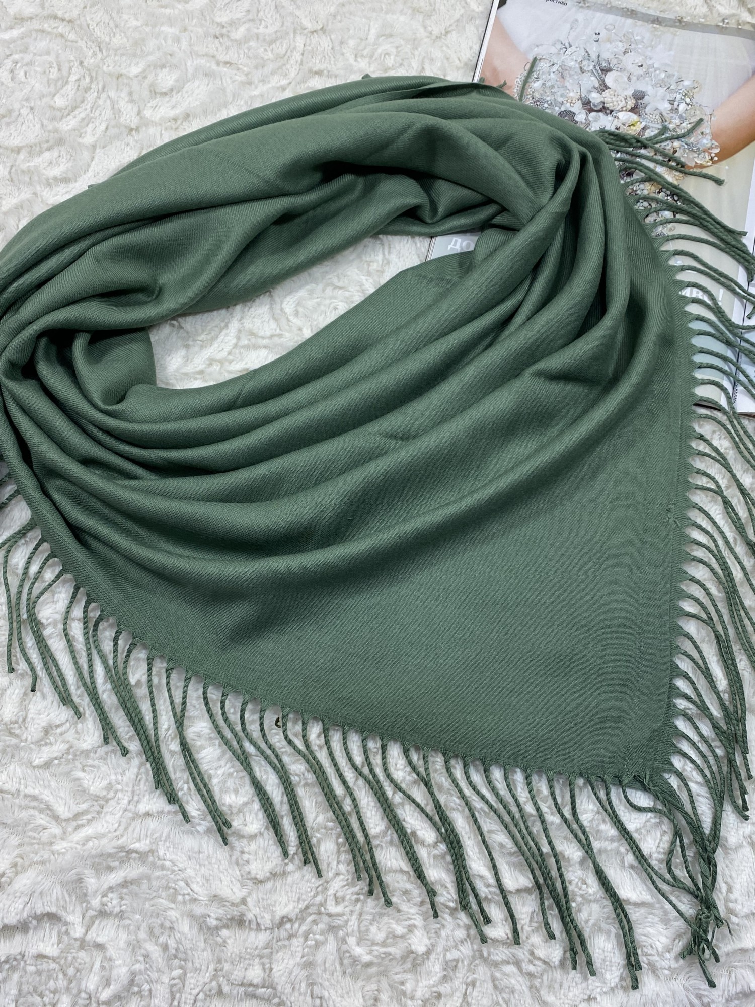 

Платок SHARE 95*95 см женский кашемировый однотонный светло-зеленый с бахромой