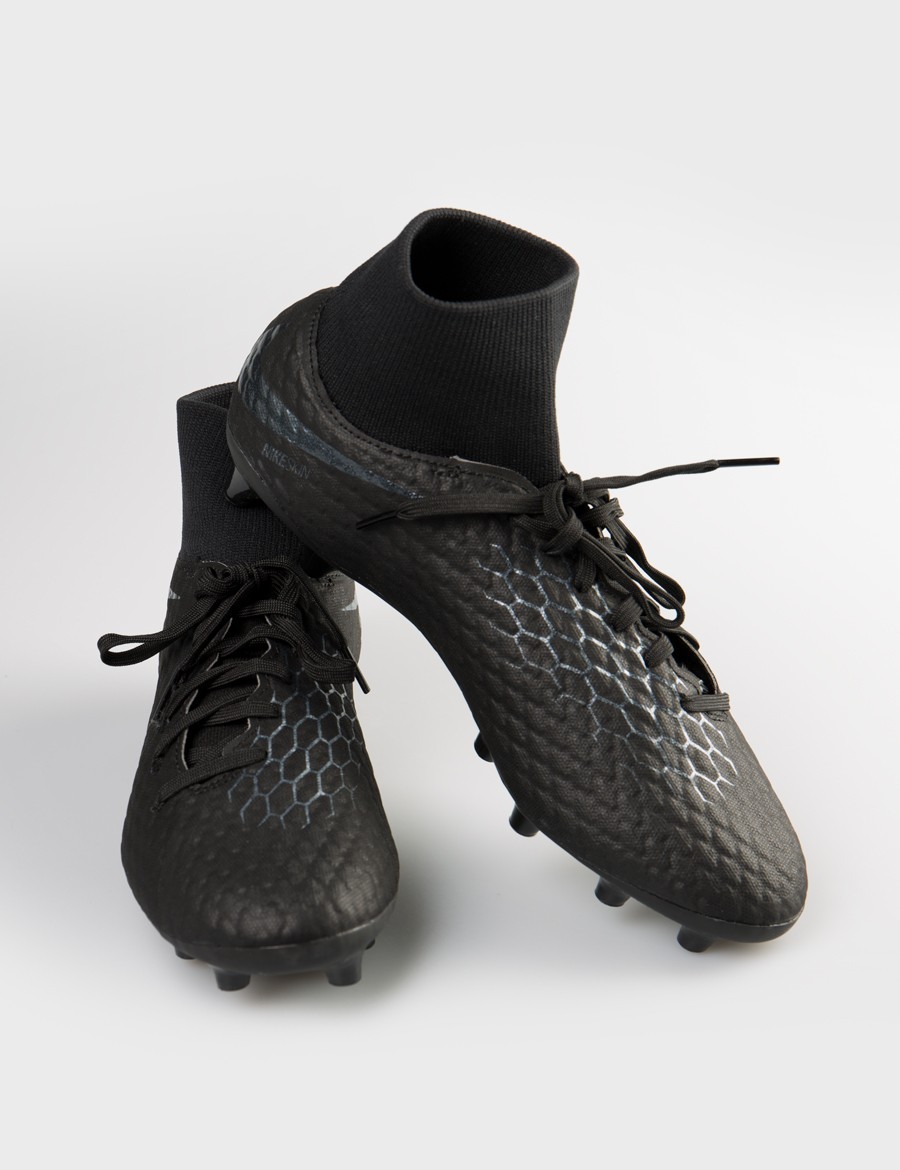

Бутсы Nike HYPERVENOM 6 черные