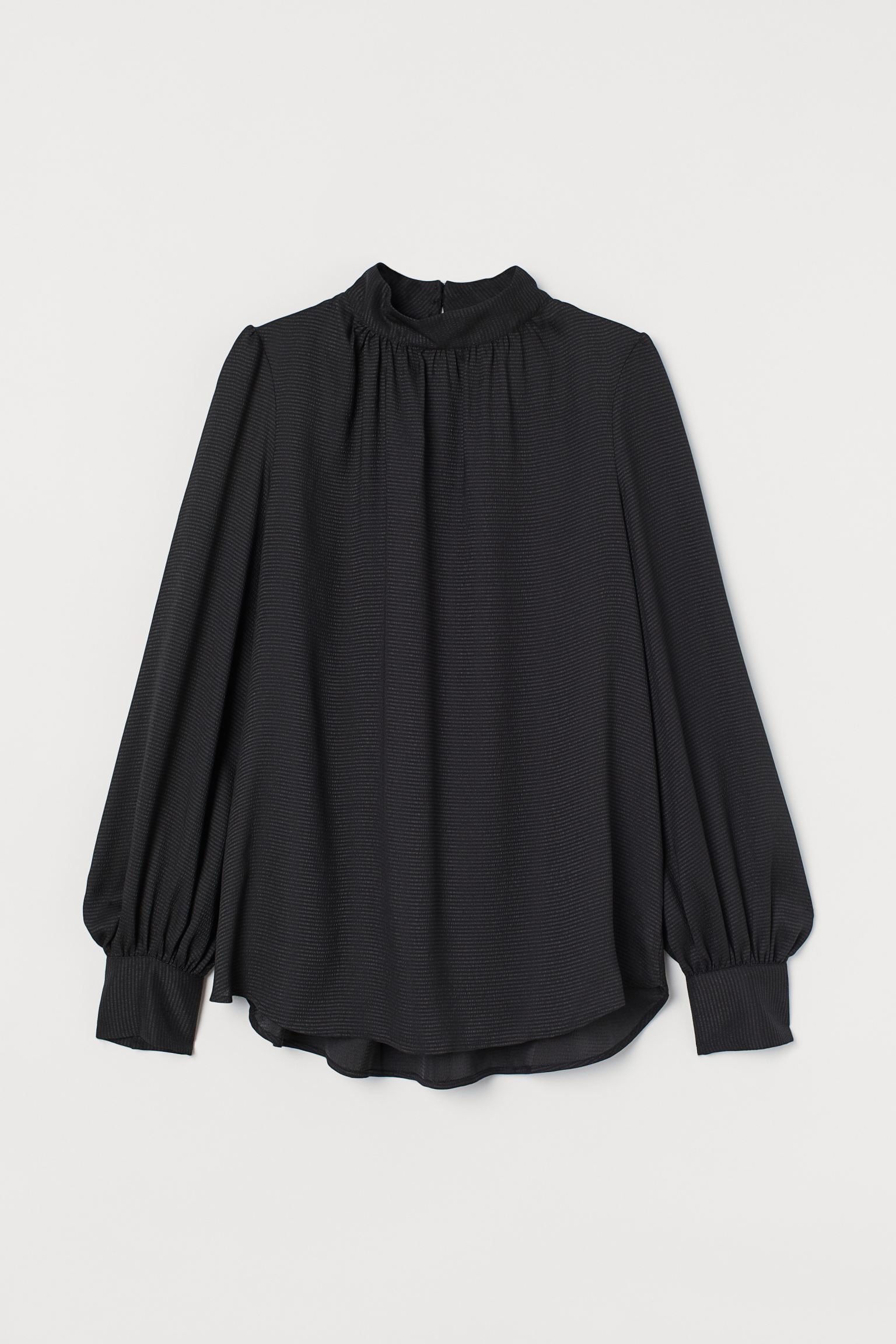 

Блуза H&M M Черный 8843192dm_Черный